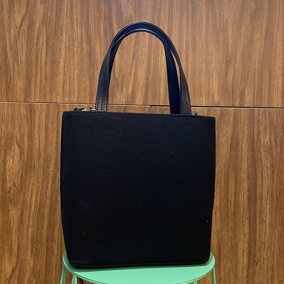 Amanda Smith Handbags - Amanda Smith* Wool Felt Purse* Great Compliment to any LBD event